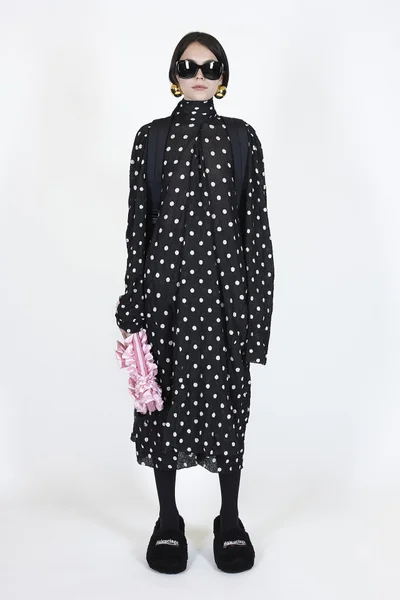 Look 24